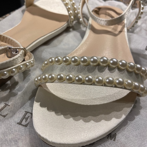 Ivory Satin Pearl Shoes - Picture 1 of 3